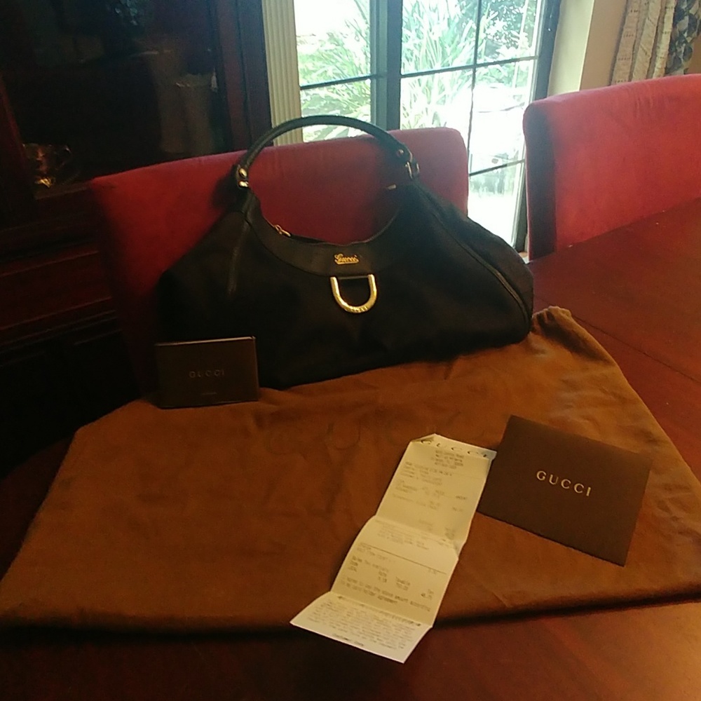 Authentic Gucci handbag-- final drop!!!